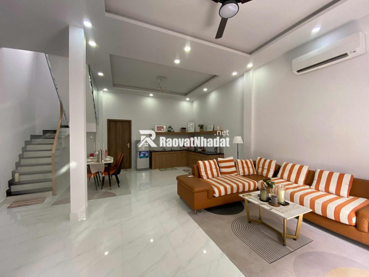 Bán nhà sát căn mặt tiền đường Tỉnh Lộ 10, DT 63m2, xây mới 1 trệt, 1 lầu